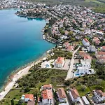 Penthouse By El-pi Tours * Porat (Krk)