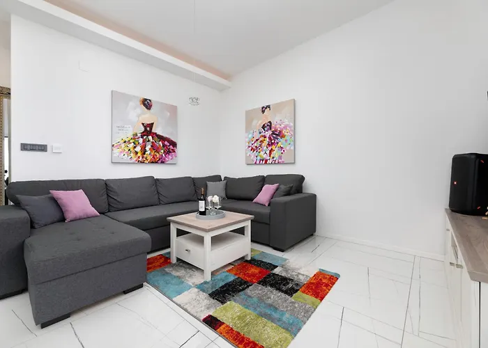Penthouse By El-pi Tours Lägenhet Porat (Krk)